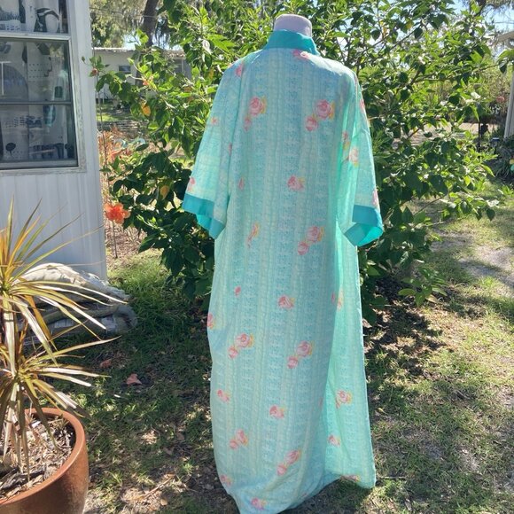 Contessa Di Roma Floral Peignior GOWN & Kimono ROBE 2pc Lot Satin Set Sz M Read - Picture 4 of 14